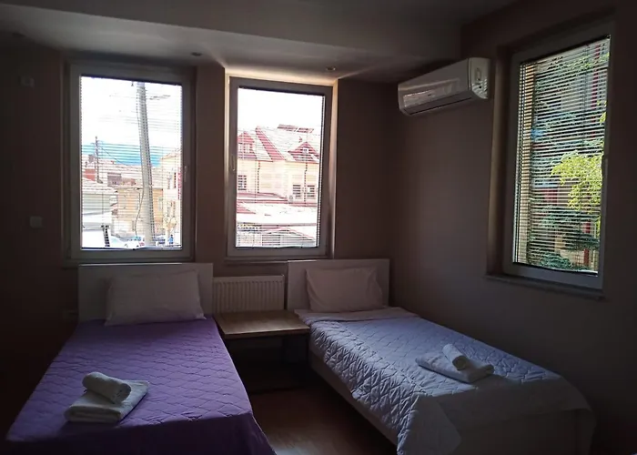 Deluxe Apartments Center